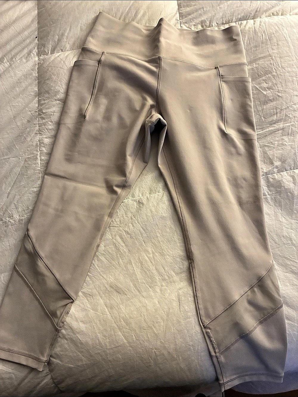 Athleta Salutation Stash Mesh Tight Gray Large Leggings